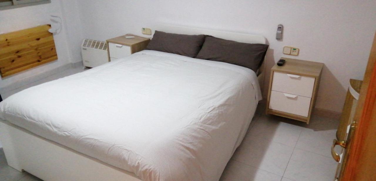 4 Habitaciones Frente Mercadona Vt-41369-V 甘迪亚 外观 照片